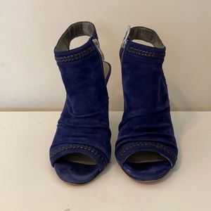 Vince camuto sling back heels